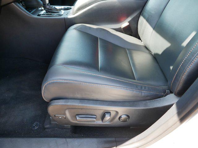 used 2019 Toyota Highlander Hybrid car, priced at $26,998