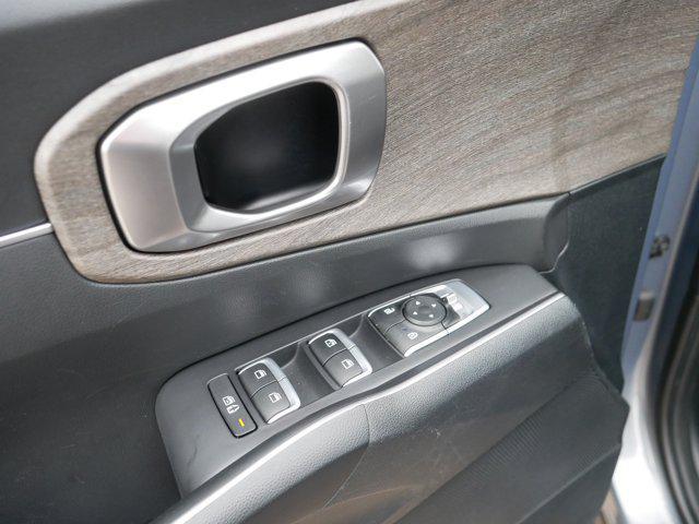 used 2023 Kia Sorento car, priced at $29,998