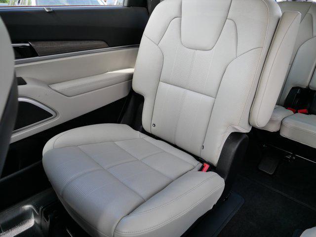 used 2022 Kia Telluride car, priced at $33,998