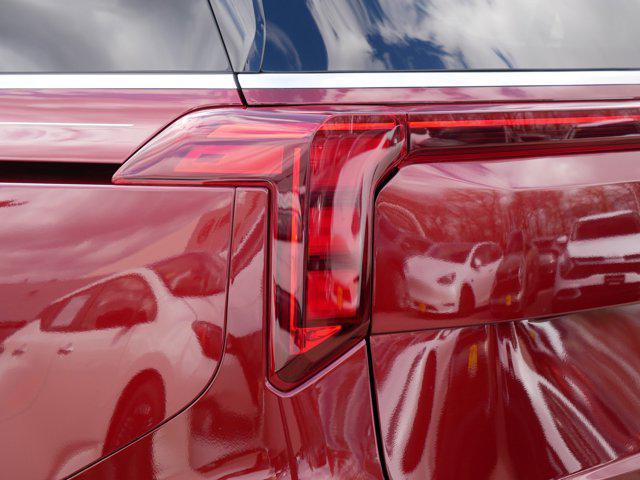 used 2025 Kia Carnival car, priced at $36,998