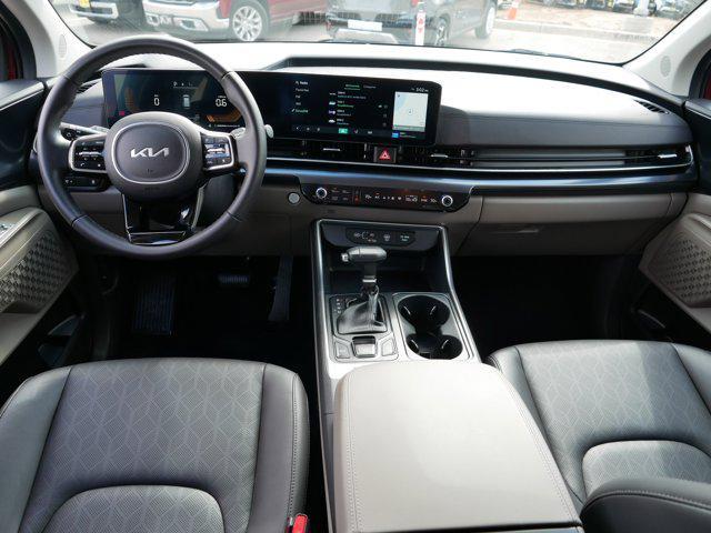 used 2025 Kia Carnival car, priced at $36,998