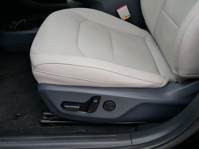 used 2022 Kia EV6 car, priced at $30,995