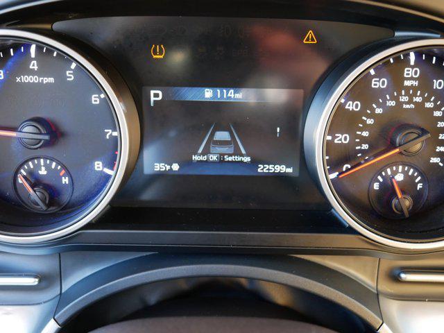 used 2024 Kia Carnival car, priced at $34,298