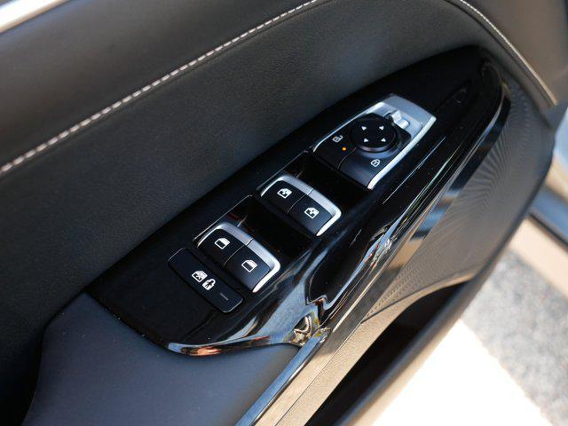 used 2025 Kia K5 car