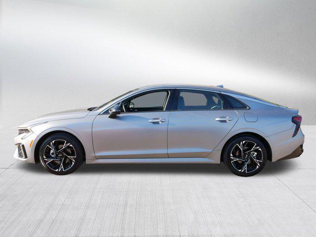 used 2025 Kia K5 car