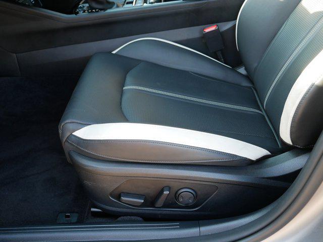 used 2025 Kia K5 car
