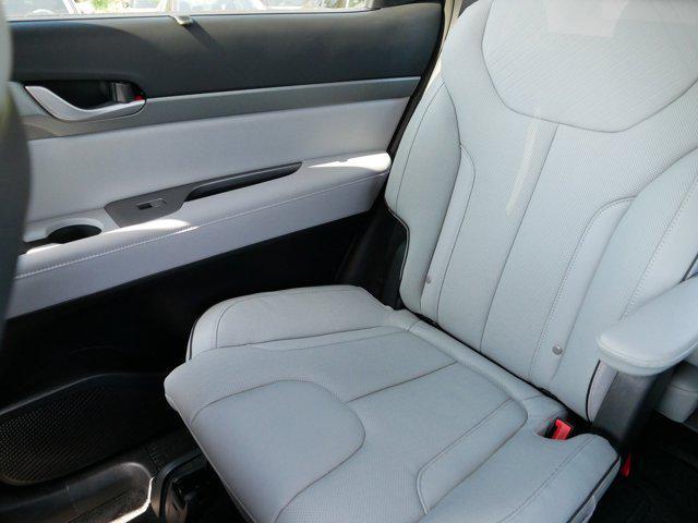 used 2025 Hyundai Palisade car, priced at $41,998