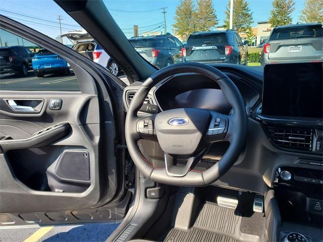 used 2024 Ford Escape car, priced at $27,900