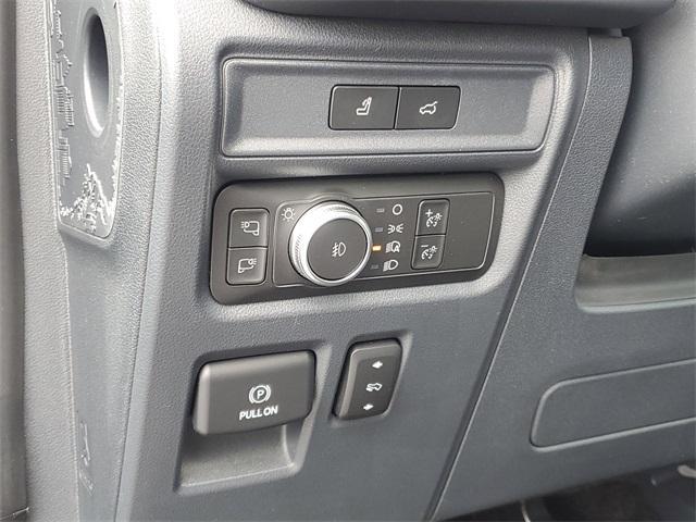 used 2022 Ford Expedition Max car, priced at $60,900
