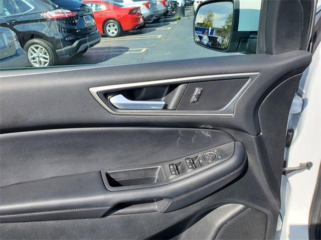 used 2022 Ford Edge car, priced at $27,500