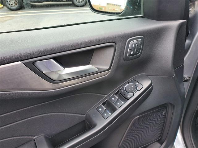 used 2022 Ford Escape car, priced at $23,900