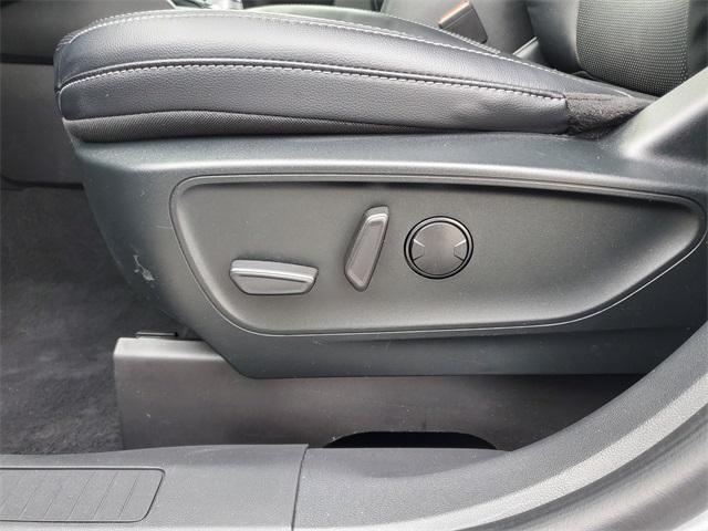 used 2022 Ford Escape car, priced at $23,900