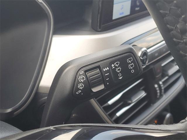 used 2022 Ford Escape car, priced at $22,900