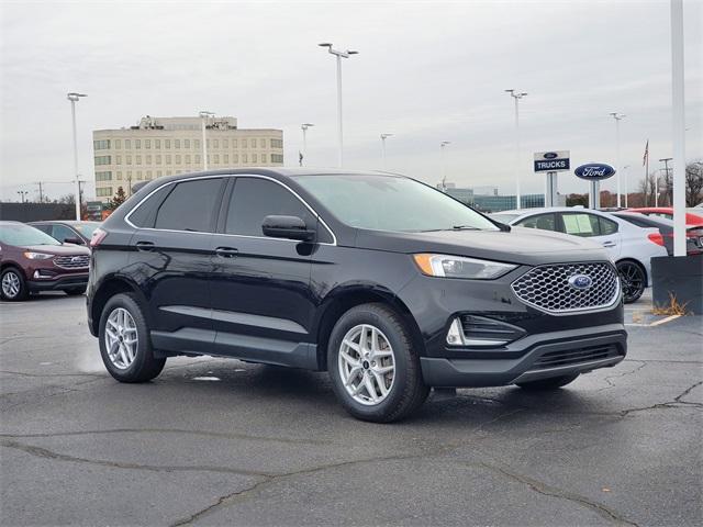 used 2024 Ford Edge car, priced at $26,900
