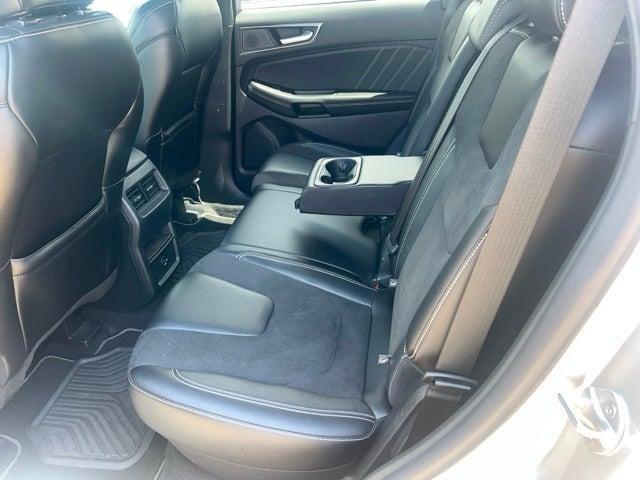 used 2021 Ford Edge car, priced at $30,900