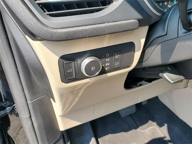 used 2022 Ford Escape car, priced at $23,900
