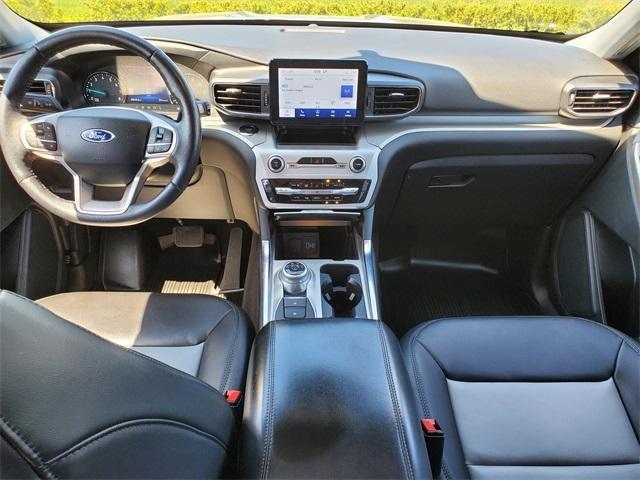 used 2022 Ford Explorer car, priced at $30,900