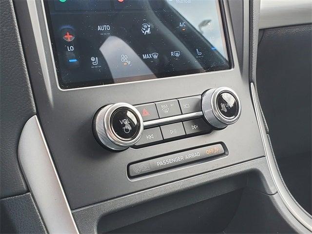 used 2022 Ford Edge car, priced at $22,900
