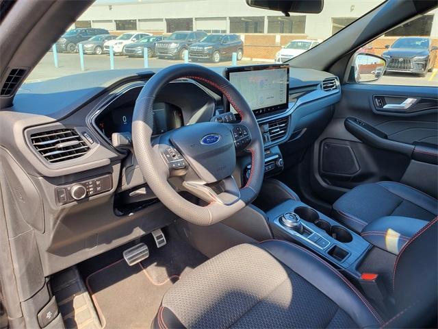 used 2023 Ford Escape car, priced at $24,900