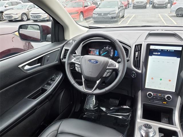 used 2024 Ford Edge car, priced at $26,500