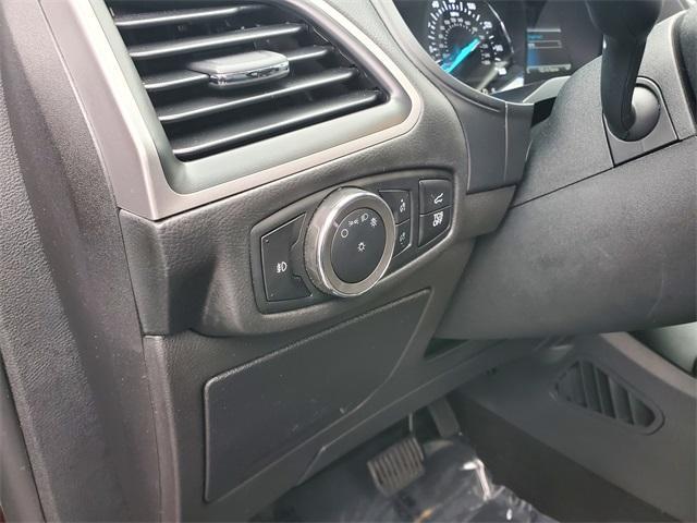 used 2024 Ford Edge car, priced at $26,500