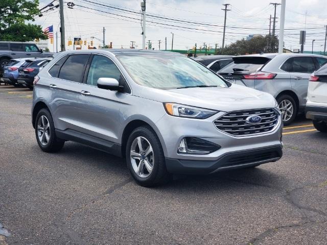 used 2022 Ford Edge car, priced at $27,900