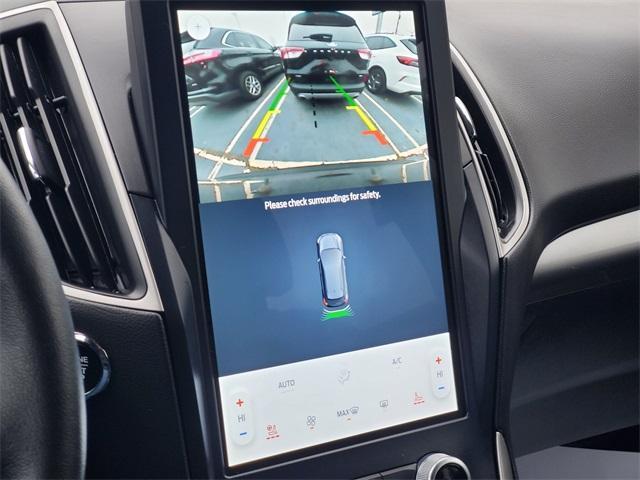 used 2024 Ford Edge car, priced at $25,900