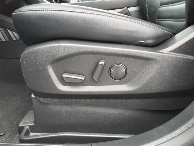 used 2024 Ford Edge car, priced at $25,900