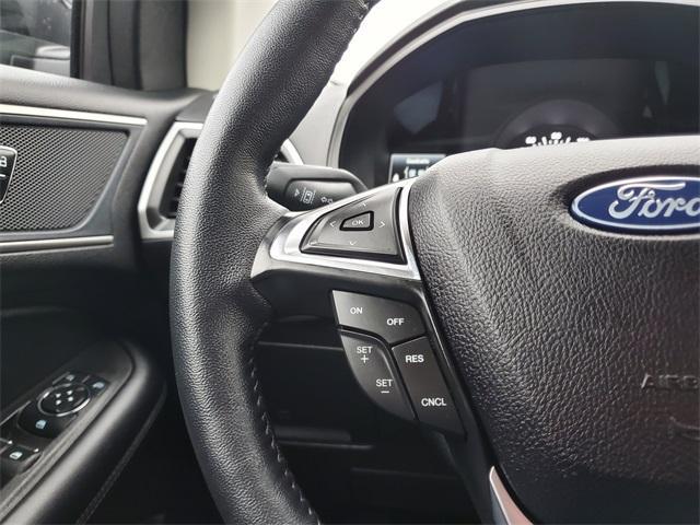 used 2024 Ford Edge car, priced at $25,900