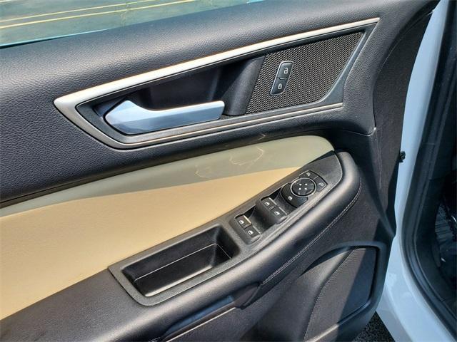 used 2022 Ford Edge car, priced at $25,500