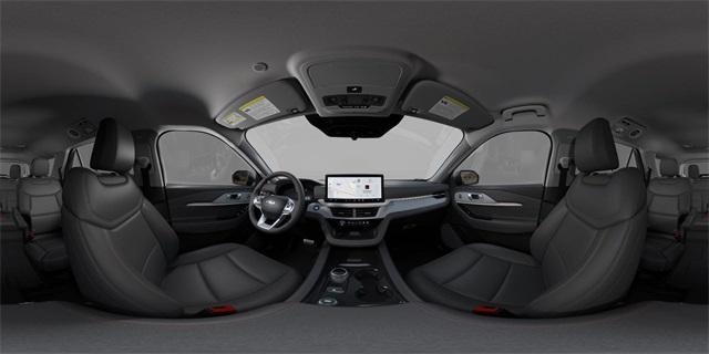new 2025 Ford Explorer car, priced at $40,722