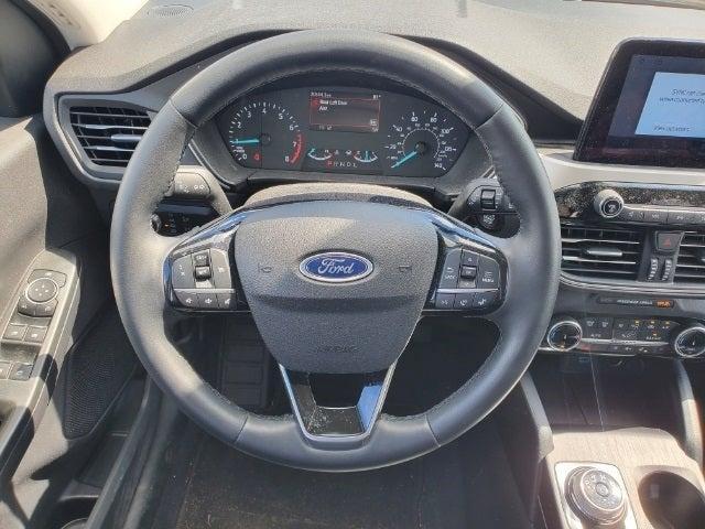 used 2022 Ford Escape car, priced at $24,900