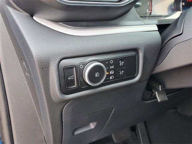 used 2023 Ford Explorer car, priced at $33,900