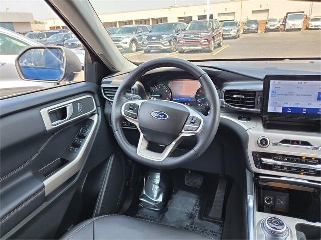 used 2023 Ford Explorer car, priced at $33,900