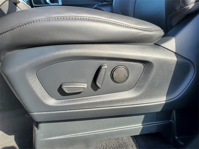 used 2023 Ford Explorer car, priced at $29,900