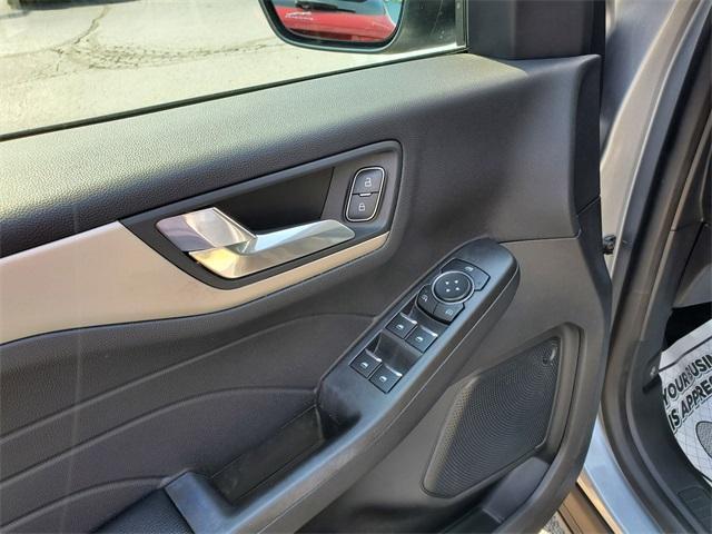 used 2021 Ford Escape car, priced at $21,500