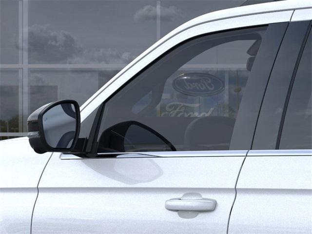 new 2025 Ford Expedition car, priced at $67,675