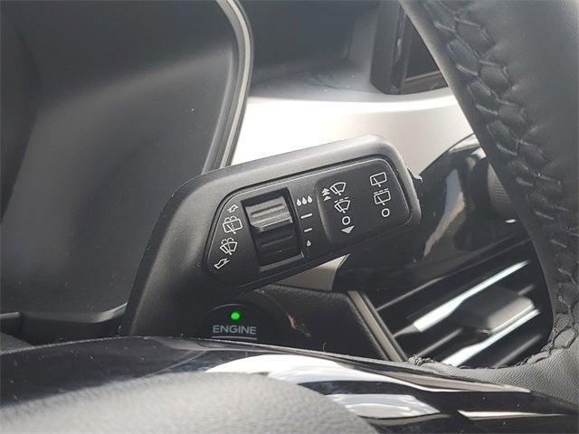 used 2022 Ford Escape car, priced at $21,900