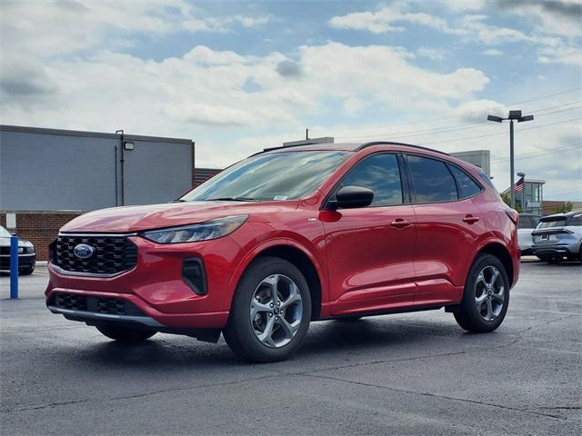used 2023 Ford Escape car, priced at $25,900