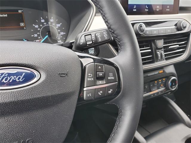 used 2022 Ford Escape car, priced at $22,900