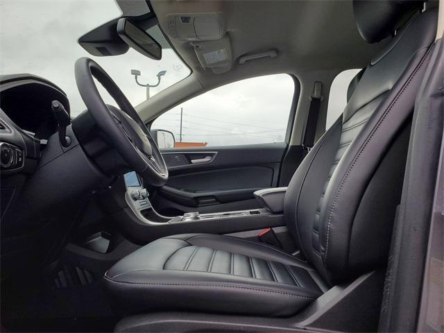 used 2024 Ford Edge car, priced at $25,900