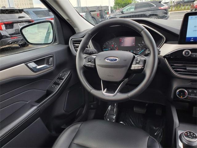used 2022 Ford Escape car, priced at $22,900