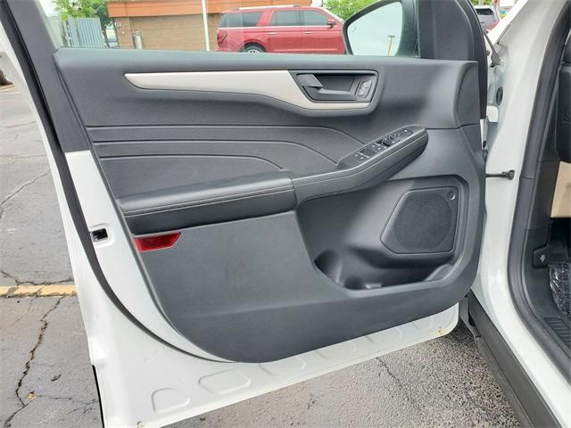 used 2022 Ford Escape car, priced at $23,900