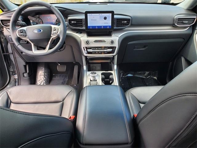 used 2023 Ford Explorer car, priced at $33,900