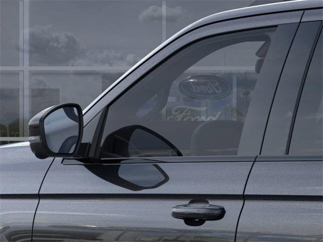 new 2025 Ford Expedition car, priced at $77,806