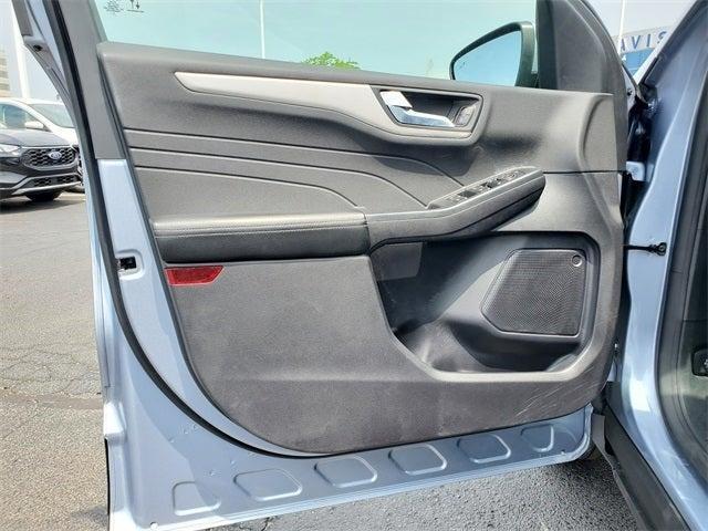 used 2022 Ford Escape car, priced at $22,900