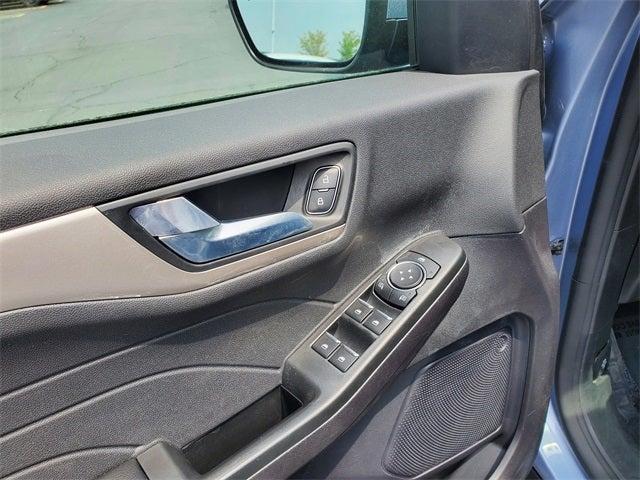 used 2022 Ford Escape car, priced at $22,900