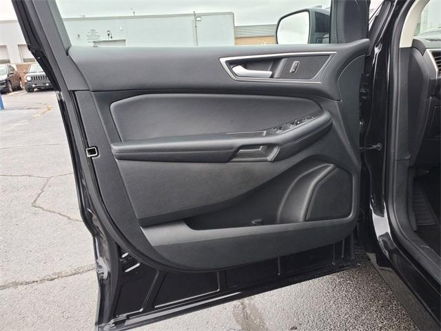 used 2024 Ford Edge car, priced at $26,900