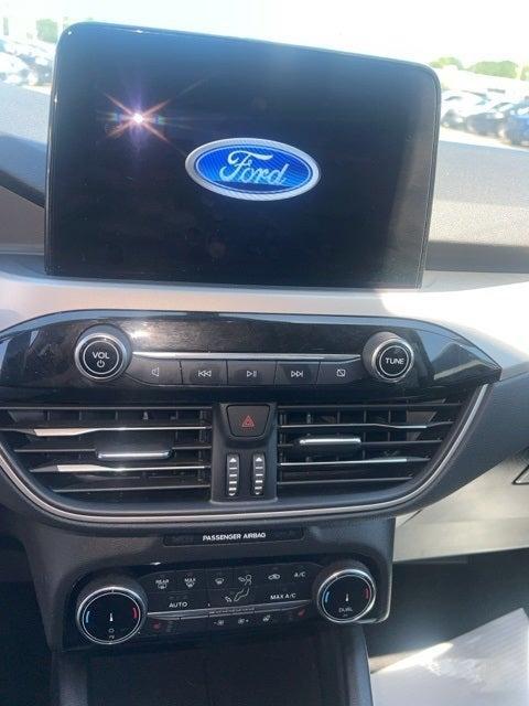 used 2022 Ford Escape car, priced at $26,500