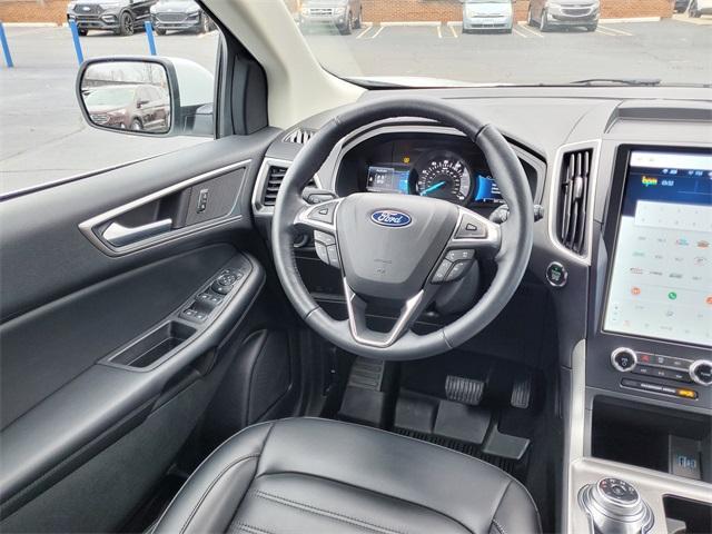 used 2024 Ford Edge car, priced at $25,500